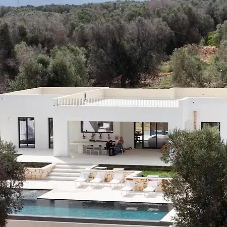 San Giuseppe Pool, Olive Trees And Sea View Villa *